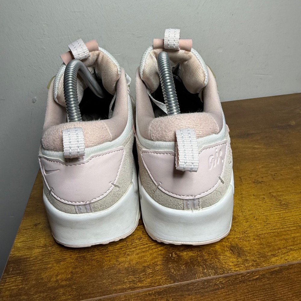 Nike Air Max 90 Futura Running Shoes Womens Size 8.5 Pink DM9922-104 - Picture 4 of 6
